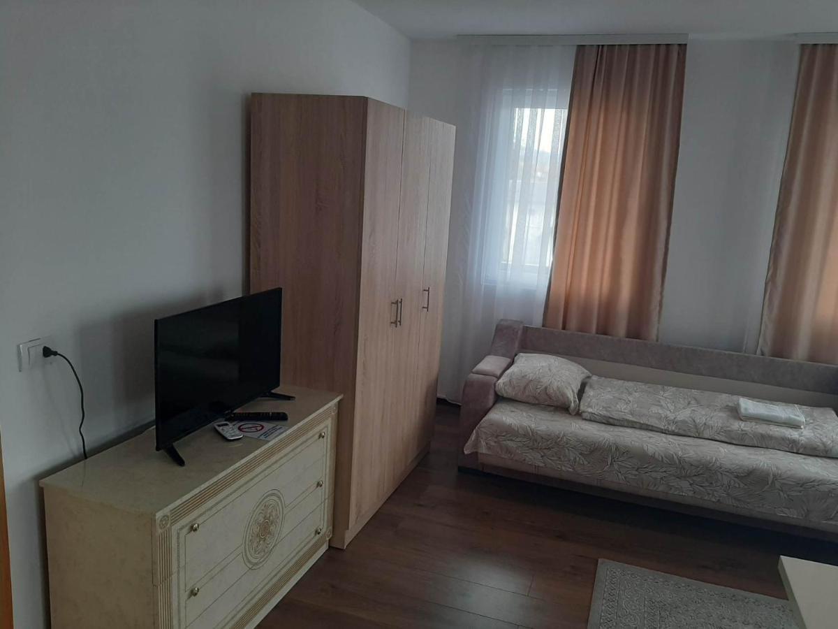 Apartmani Centar เซียนิตซา ภายนอก รูปภาพ